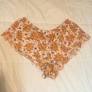 Victoria’s Secret lace nightie/pajama shorts medium